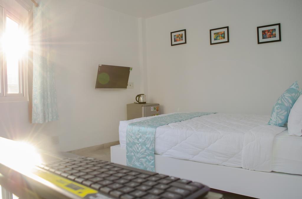 Leblanc Saigon Hotel Хошимин Екстериор снимка
