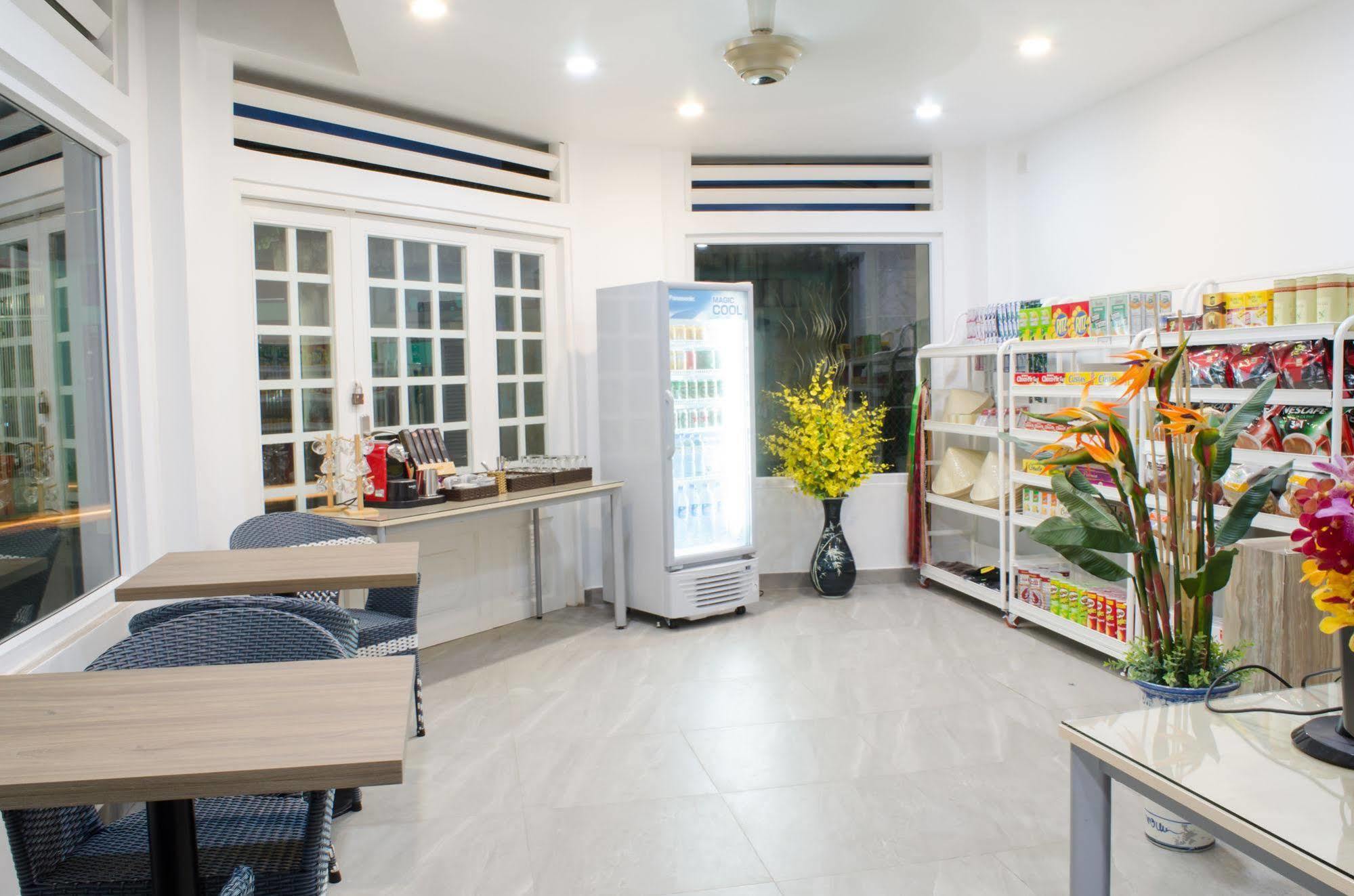 Leblanc Saigon Hotel Хошимин Екстериор снимка